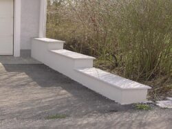 Mauerabdeckung in Granit Crystall Grey poliert Mauerabdeckung in Granit Crystall Grey poliert