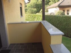 Mauerabdeckung in Granit Oriental Grey poliert Mauerabdeckung in Granit Oriental Grey poliert