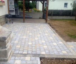 Schaunburger Kopfsteinplfaster Böhmerwald Granit gestrahlt und Bayernwald Granit gestrahlt Schaunburger Kopfsteinplfaster Böhmerwald Granit gestrahlt und Bayernwald Granit gestrahlt